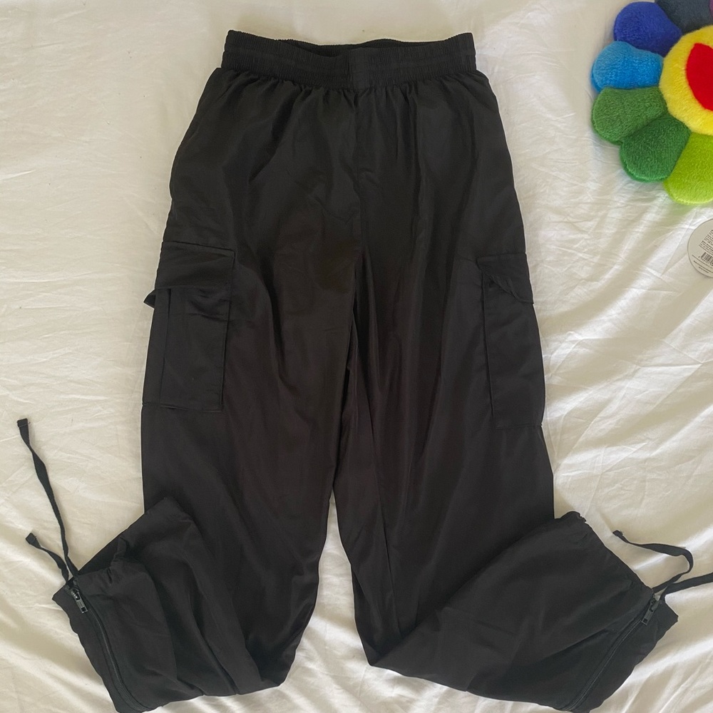 nwt brandy melville track pants
